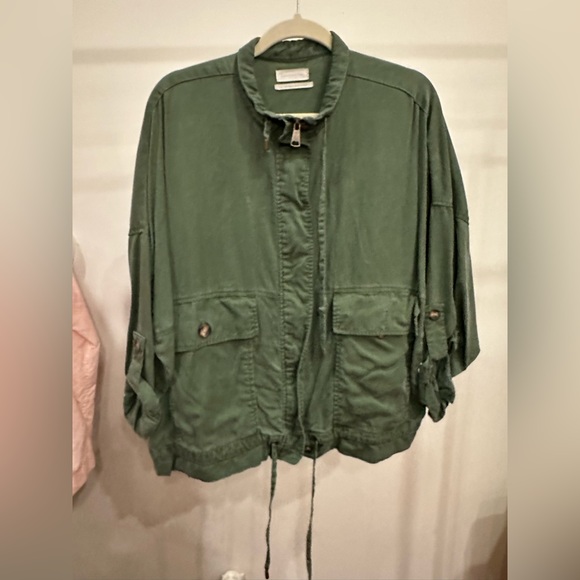 Urban Outfitters Utility Jacket - Picture 2 of 3